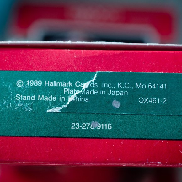 Christmas ornament, Hallmark "Morning of Wonder" 1989 mini plate - Picture 6 of 7